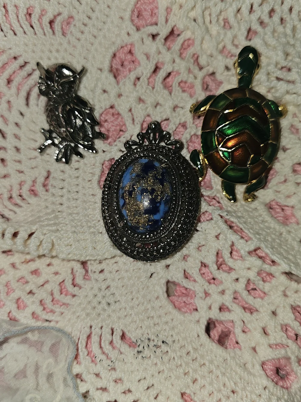 Set of Three Vintage Brooches — Owl, Blue Cameo, Green Turtle